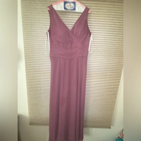 size 22 bridesmaid dresses Muted Dusty Mauve Solid Design Shimmer Pleated Party Wear Gown